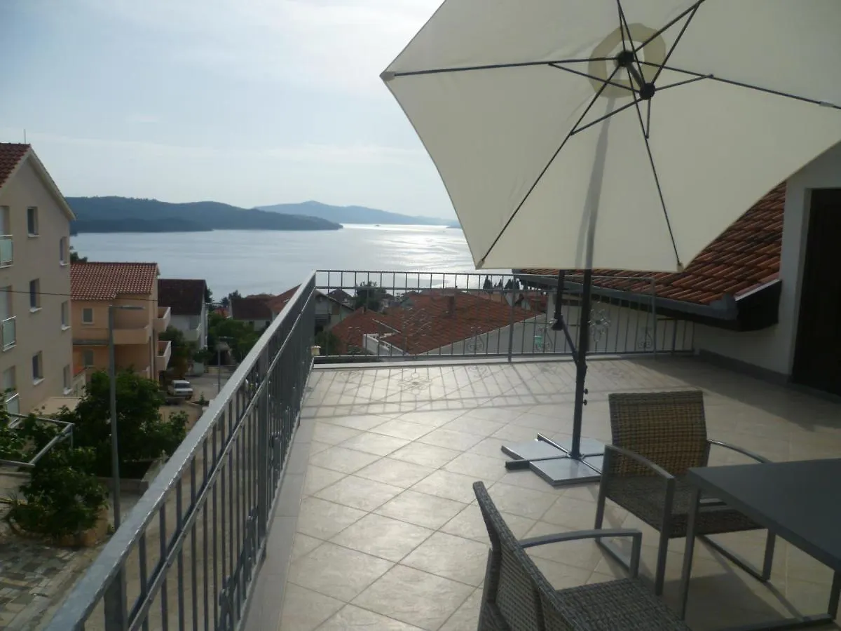 Apartment Jana Traù 0*,  Croazia
